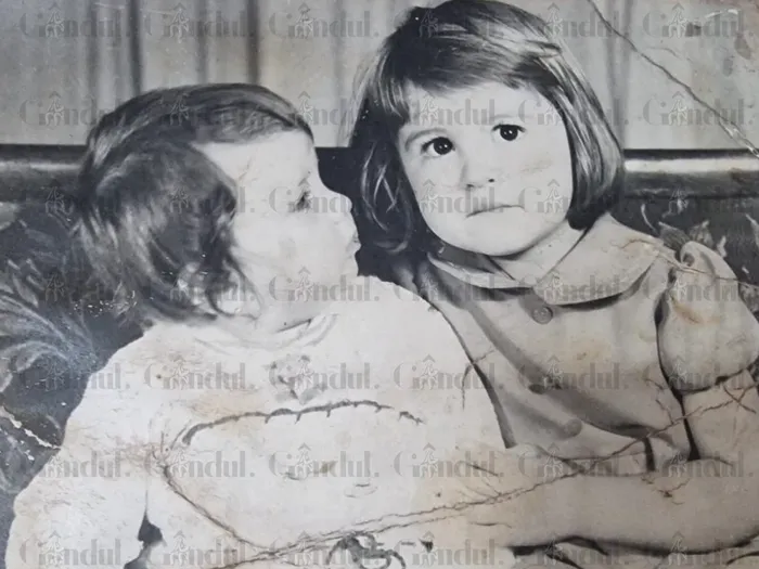 Natalia Intotero, dreapta