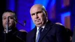 Jumătate dintre români consideră că PNL a greșit când a votat Guvernul Niculescu. PSD crește în intențiile de vot, iar liberalii pierd teren