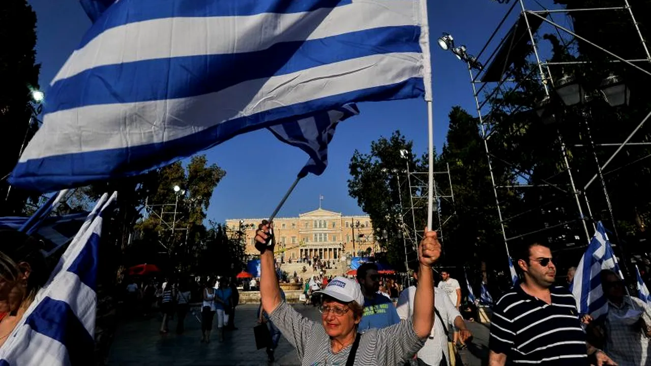 De ce investesc marile fonduri de hedging în băncile din Grecia