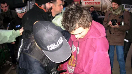 Copiii și tinerii care trăiesc pe stradă sunt abuzați, fumează, consumă alcool și etnobotanice