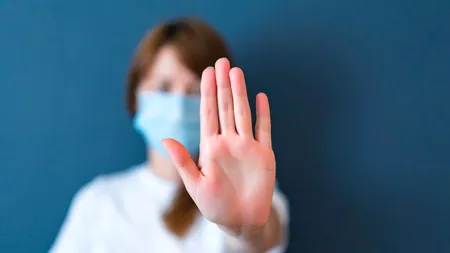 Orașul care revine la normalitate după ce a depăşit focarul de COVID-19. Autoritățile au ridicat restricțiile