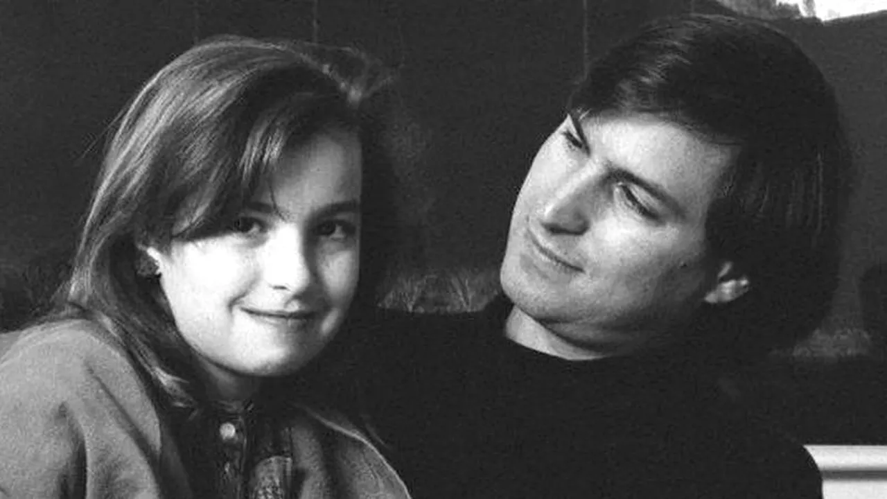 Fosta iubită a lui Steve Jobs: Avea un apetit sexual ieșit din comun și credea că într-o viață anterioară a fost pilot