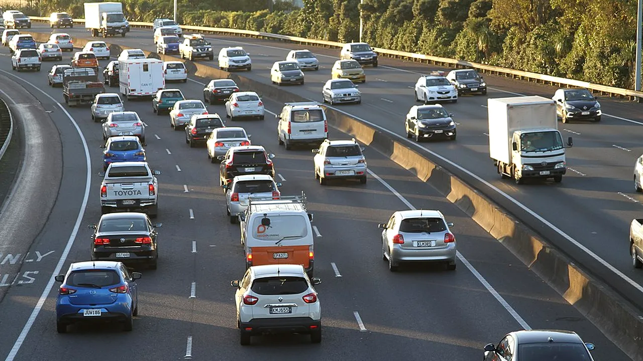 Schimbare de lider pe piața auto. Cine este în 2021 cel mai puternic constructor de mașini