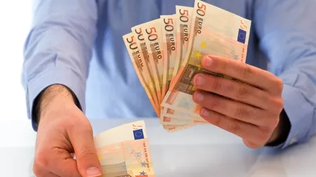 Activele fondurilor de pensii private au depășit, la finele lunii septembrie, trei miliarde de euro