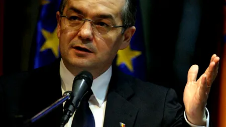 Emil Boc, total de acord cu redeschiderea școlilor: “Trăim în pandemie, dar nu putem sacrifica generația de azi la nesfârșit!”