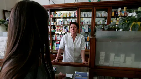 Unul din cinci români ia antibiotice fără rețetă. Practica periculoasă care creează SUPERBACTERIILE ce nu mai pot fi tratate