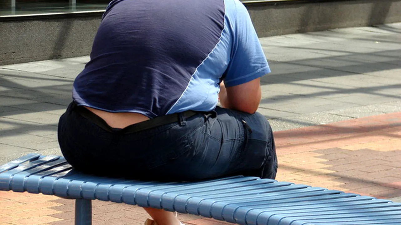 Avertisment la pericolul OBEZITĂȚII infantile: 