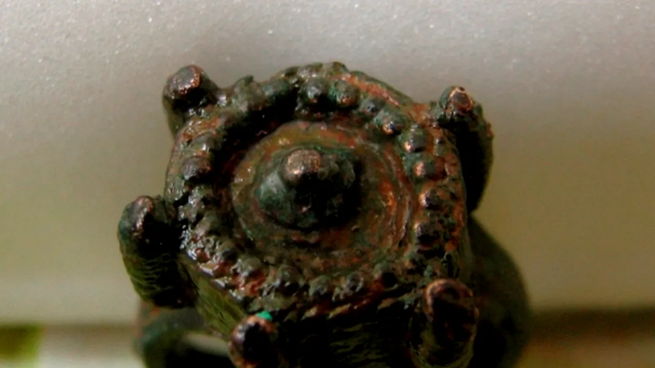 Arheologii bulgari au descoperit un inel folosit la mai multe asasinate politice