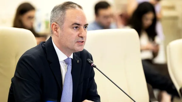 Ministerul de Finanţe creşte valoarea tichetelor culturale şi de creşă