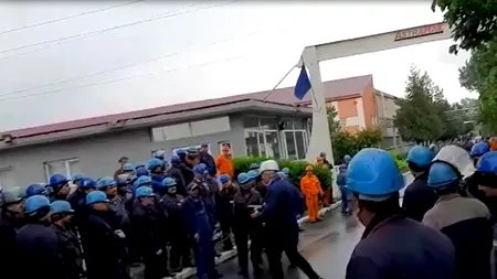 Grevă spontană și la fabrica de vagoane din Caracal, după protestul de la Arad