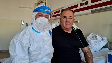Titi Aur, alături de medicul care l-a tratat de COVID-19: „Doi învingători”