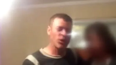 Ce a pățit vasluianul care își obliga copiii să îl filmeze când îi bătea