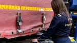 Un șofer de TIR, prins când încerca să ofere mită unei polițiste de frontieră de la Jimbolia. Câți bani a vrut să-i dea și cum și-a motivat gestul