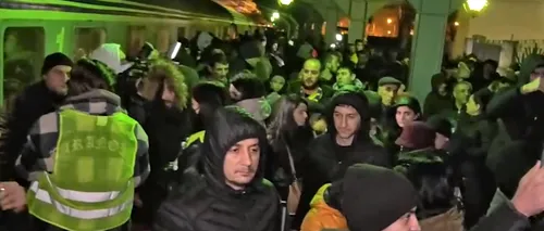 VIDEO | „Trenul speranței”. Aproape 1.600 de refugiați din Ucraina au ajuns joi noapte în Gara de Nord