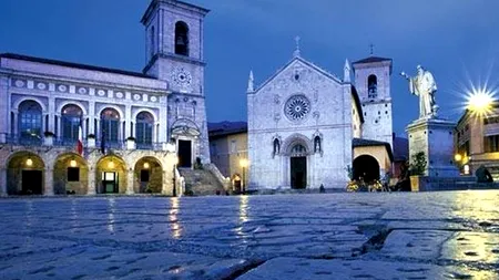 Orășelul din mijlocul dezastrului care a rămas în picioare după cutremurul din Italia: 