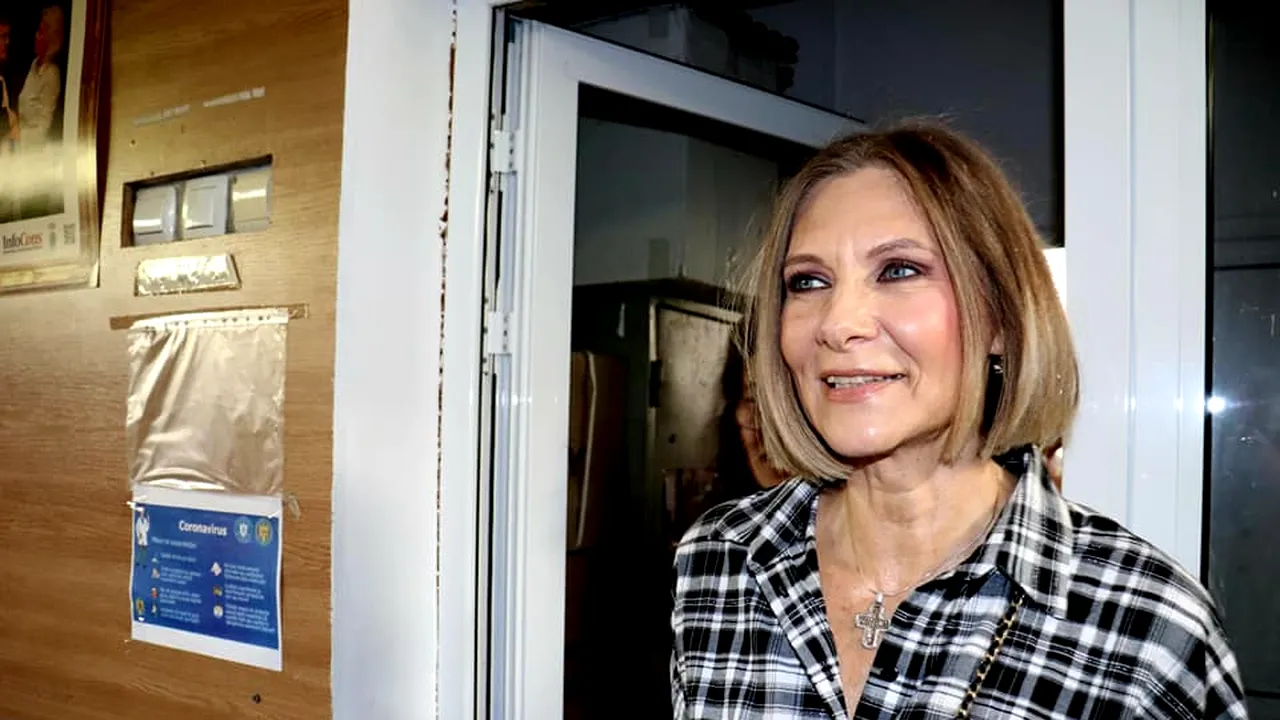 Romanița Iovan, IREPROȘABILĂ la 60 de ani. ”Nu mi-am făcut niciodată nici o intervenție de nici un fel”