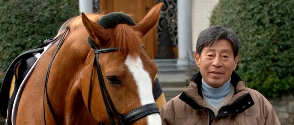 Cel mai vârstnic participant la Jocurile Olimpice de la Londra: călărețul japonez Hiroshi Hoketsu