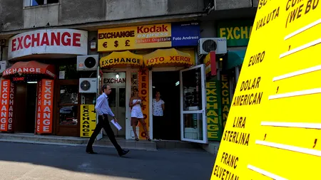 Isărescu: Deprecierea leului reflectă instabilitatea politică - 