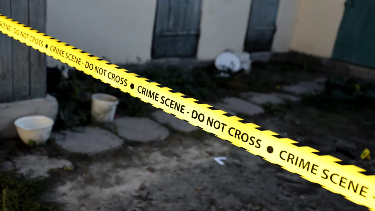Descoperire morbidă într-o comună din Gorj. Ce a putut să găsească un bărbat în zona unei foste stații de carburanți