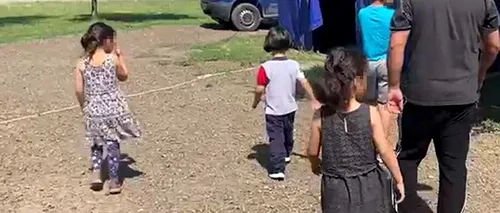 Familie de irakieni, prinsă de polițiștii de frontieră încercând să intre ilegal în România. Mama și unul dintre copii au ajuns la spital | VIDEO