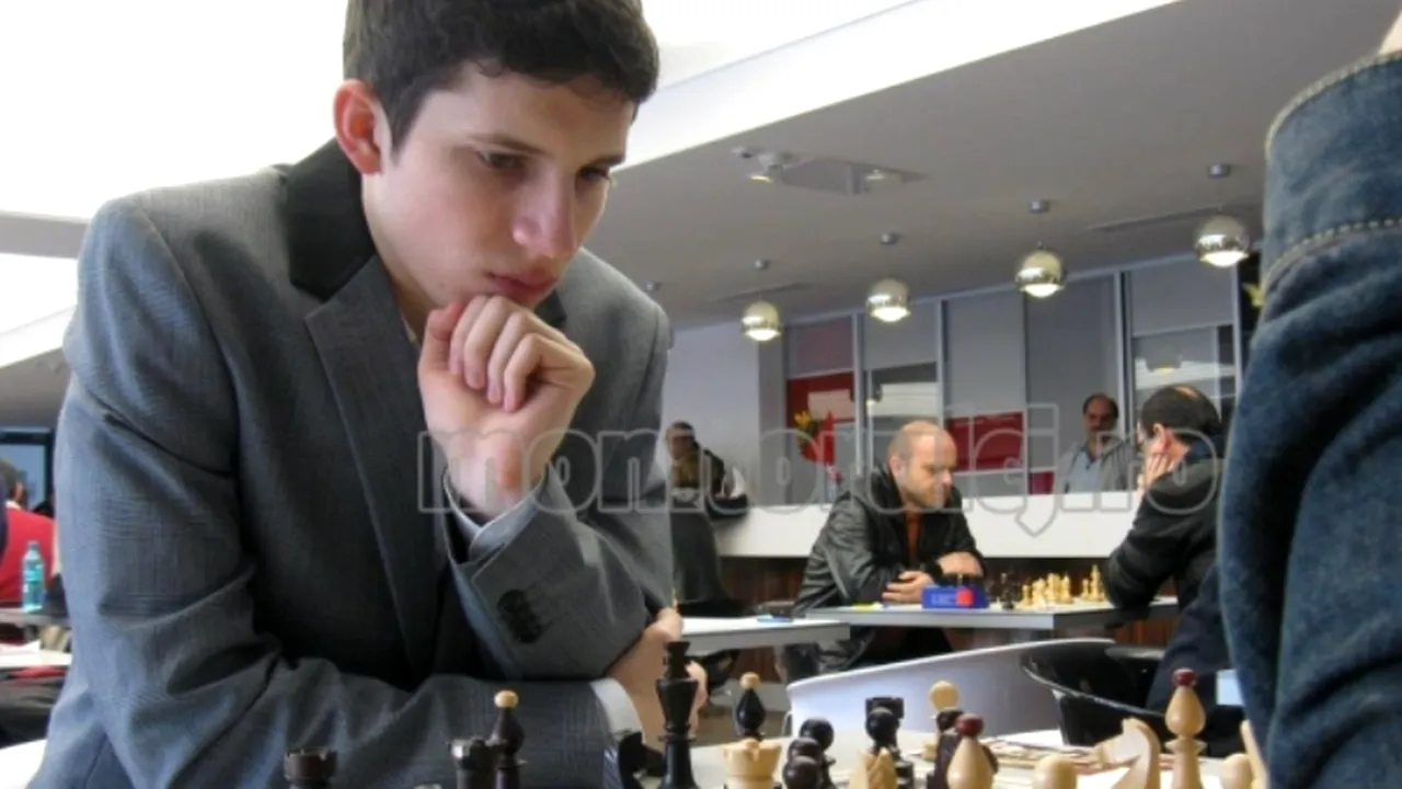 Dan a fost campion european la sportul minții, dar a primit șah mat chiar de la sistem. „Părinții mei făceau împrumuturi la bancă să merg la concursuri... nu mult, 5-600 de euro