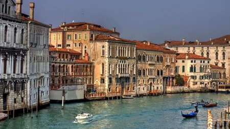 PANDEMIE. Italienii, uimiți de prețurile de după redeschiderea localurilor: „La masă tarifele se triplează”. La ce preț ajung o cafea și un suc în Italia