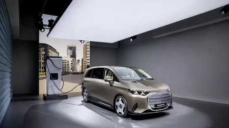 (P) De ce Mercedes-Benz VLE este cel mai ambitios vehicul electric lansat in 2026: 700 km autonomie, 8 locuri si un ecran de 31 inch in spate