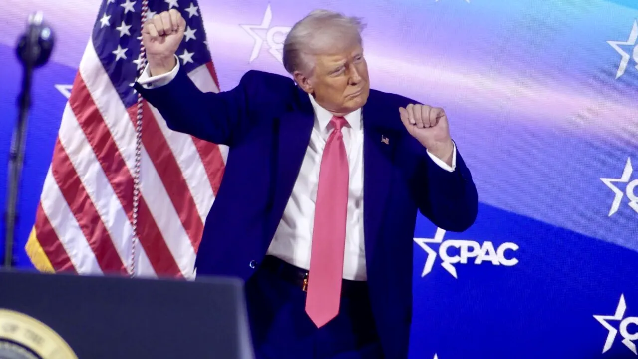 Donald Trump postează DISCURSUL lui Simion de la Varșovia, pe rețeaua sa de socializare / „Donald Trump nu este doar un om”