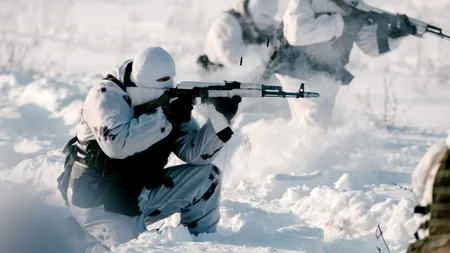 Serghei Lavrov avertizează: „Rusia este pe deplin pregătită pentru un război cu NATO la Polul Nord”