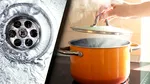 De ce să nu scurgi niciodată apa fiartă în chiuvetă, potrivit specialiștilor