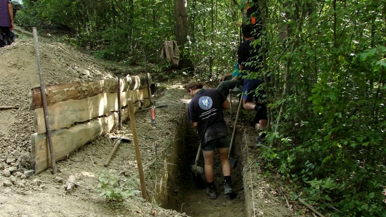 I-au pus un carton pe piept și l-au executat. Ce s-a întâmplat după 66 de ani