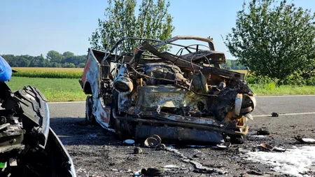 Trei oameni au MURIT într-un Trabant carbonizat, pe un drum din Germania, după o depășire neregulamentară a unui alt autoturism