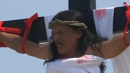 Un bărbat s-a lăsat răstignit pe cruce în ultimii 33 de ani, în Vinerea Mare și acum caută un înlocuitor. Potretul-robot al celui care urmează să joace rolul lui Iisus, în ultimele clipe de viață