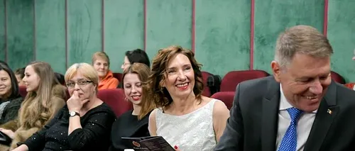 Klaus Iohannis și soția sa, Carmen Iohannis, apariție-surpriză de Valentine's Day