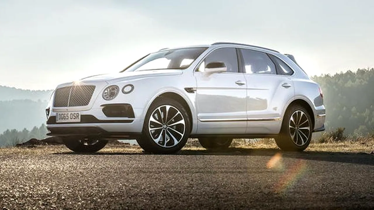 Câți români și-au comandat cel mai scump SUV din lume
