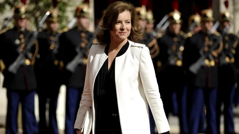 Valerie Trierweiler, partenera noului președinte francez, va continua să lucreze ca jurnalistă