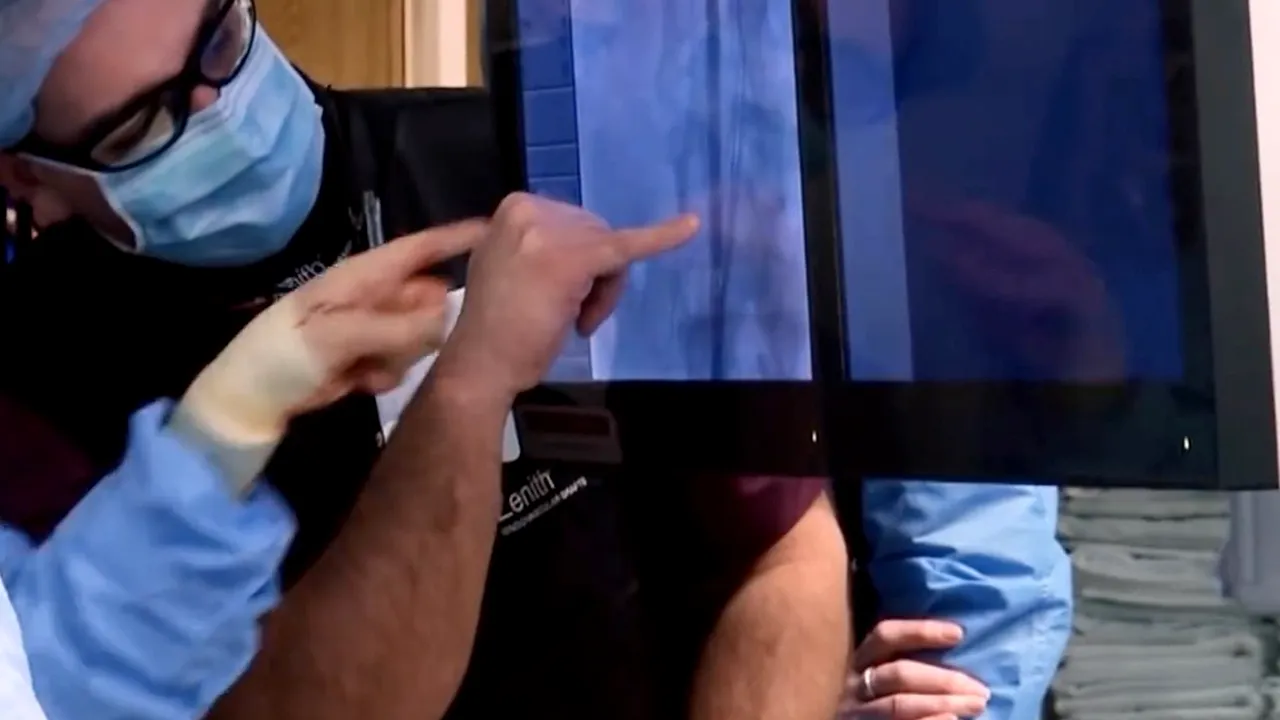 Gabriela Firea, OPERATĂ laparoscopic pentru o afecțiune gastro-intestinală