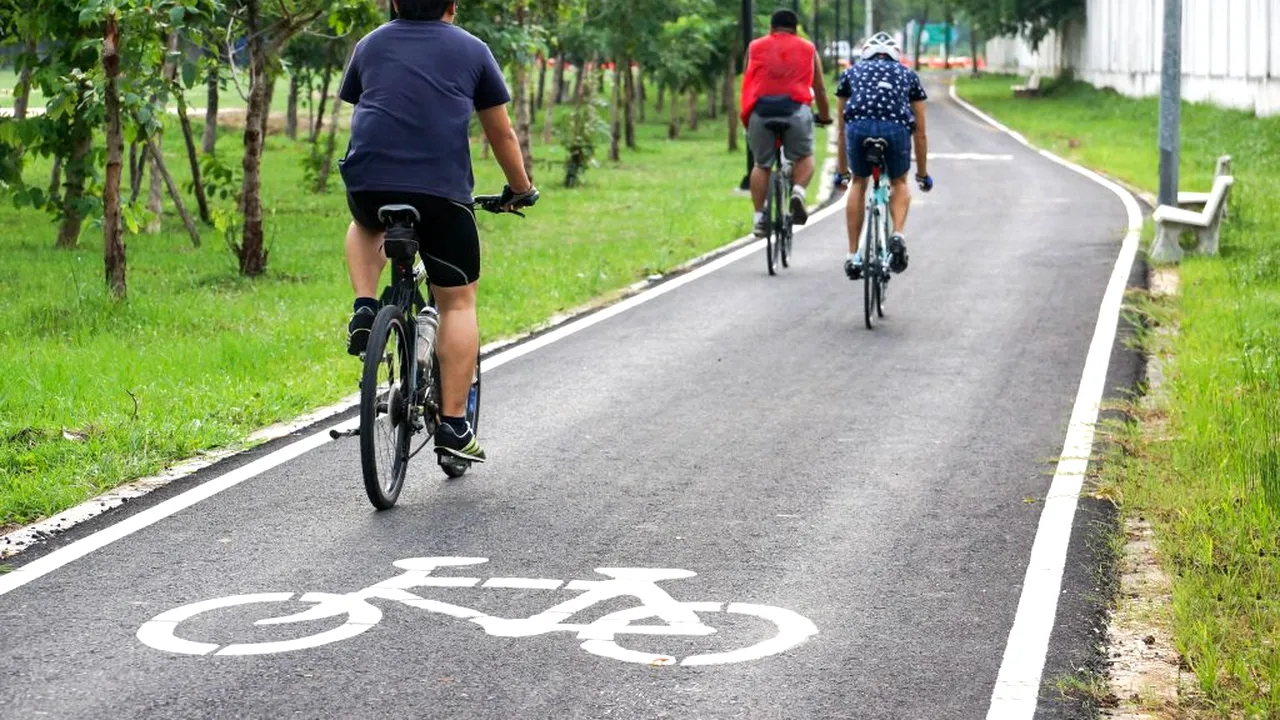 SPRIJIN. Italienii vor primi 500 de euro de la Guvern pentru a-și cumpăra biciclete noi. Cine va beneficia de acest ajutor
