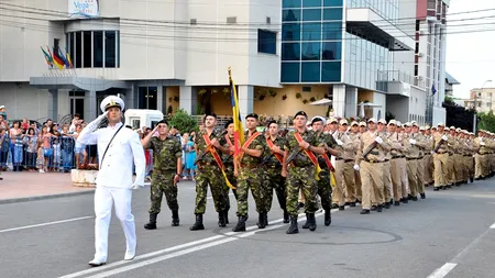 Mai mulți militari au leșinat în timpul festivităților de Ziua Marinei, la Constanța