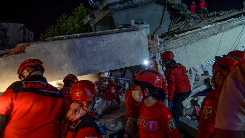 Cel puțin 14 morți și peste 400 de răniți în urma cutremurului din Marea Egee | VIDEO