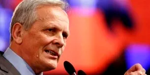 Theodor Stolojan, întrebat dacă Nicolae Ciucă va fi candidatul PNL la Cotroceni: „Nu avem altul, deocamdată”