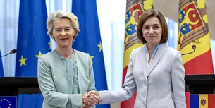 <span style='background-color: #0d0089; color: #fff; ' class='highlight text-uppercase'>EXTERNE</span> Ursula von der Leyen transmite felicitări Republicii Moldova și Maiei Sandu după rezultatele de duminică