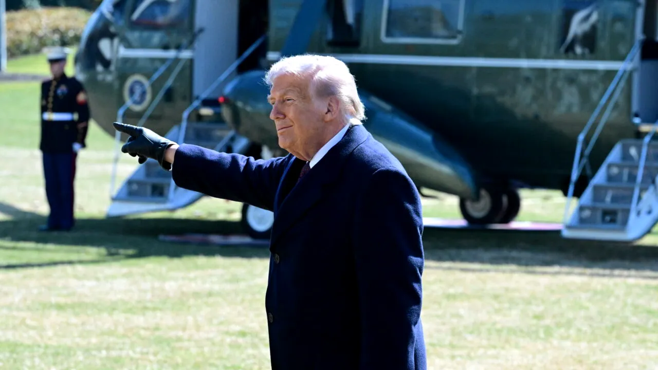 Trump dezvăluie adevărata miză a războiului din Orientul Mijlociu: „Vreau să pun mâna pe petrolul din Iran”