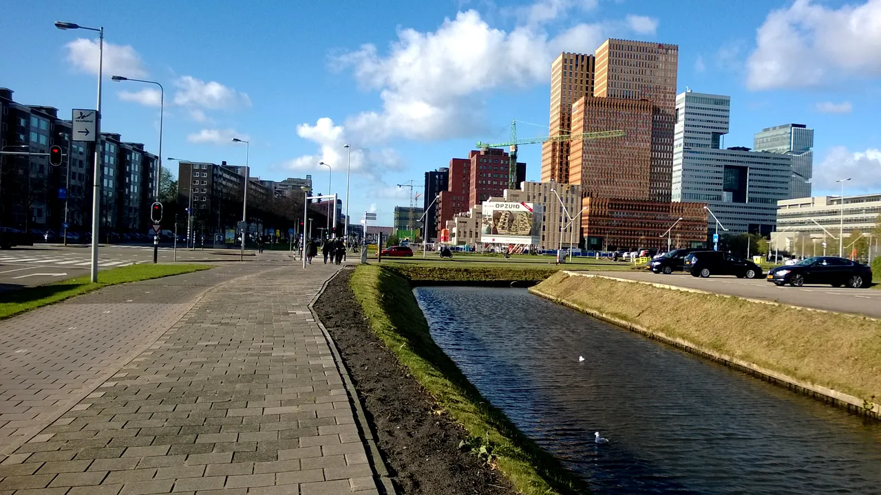 O capitală europeană va interzice mașinile poluante începând cu 2030