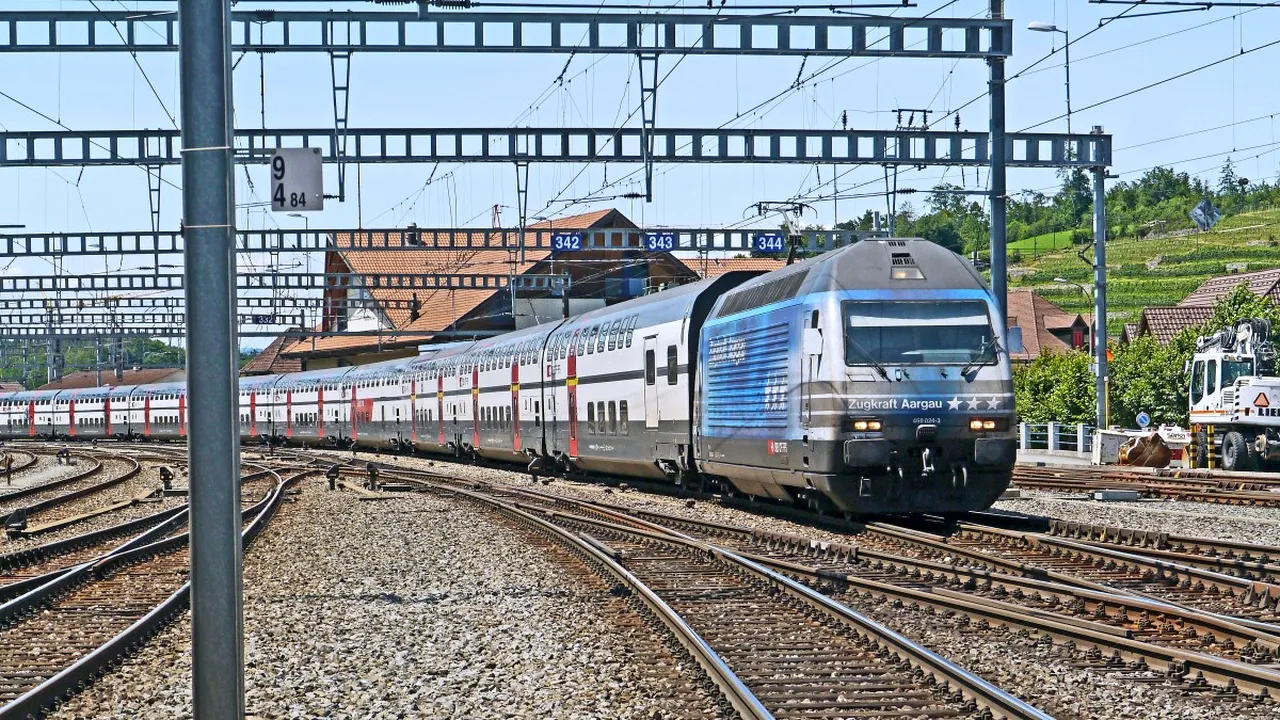 Loviți de tren în timp ce își comemorau fratele care murise și el tot pe șine