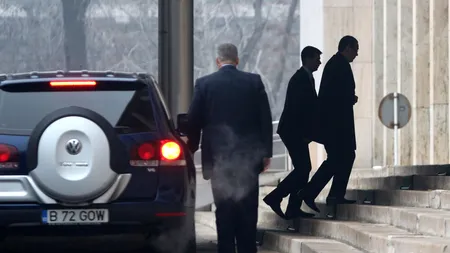 Ponta s-a întâlnit cu șeful SRI, la Guvern. Prezența SURPRIZĂ din Palatul Victoria. Reacția OFICIALĂ a SRI