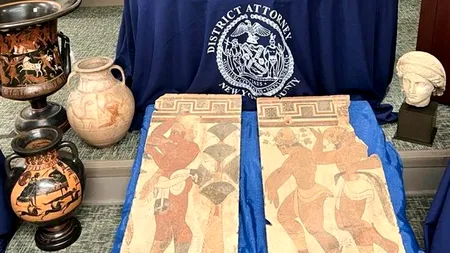 Italia a primit sute de antichități confiscate la New York