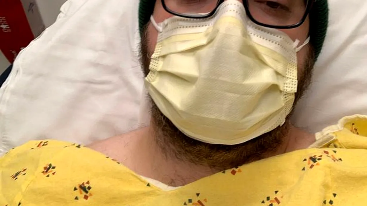 DIFERENȚA dintre GRIPĂ și COVID-19, prezentată de un bolnav de CORONAVIRUS: Mă simt de parcă am alergat la un maraton. NU este o răceală!