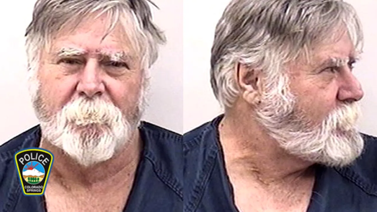 Robin Hood în prag de Sărbători! A jefuit o bancă și apoi a făcut un gest incredibil: „A început să arunce banii din pungă și să strige Â«Crăciun Fericit!Â»