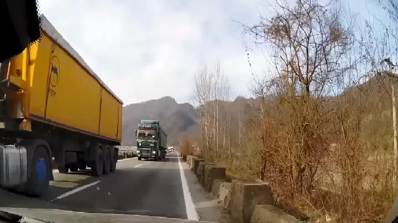 La un pas de tragedie, după ce un șofer de TIR a făcut o depășire periculoasă pe Valea Oltului | VIDEO